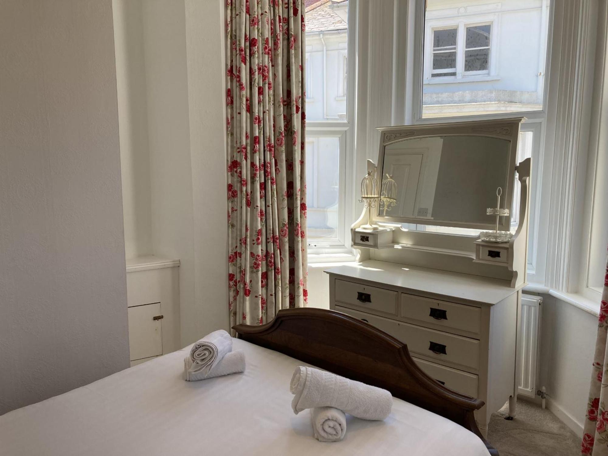Flat 2, 1 Alexandra Gardens Apartment Ventnor Ngoại thất bức ảnh
